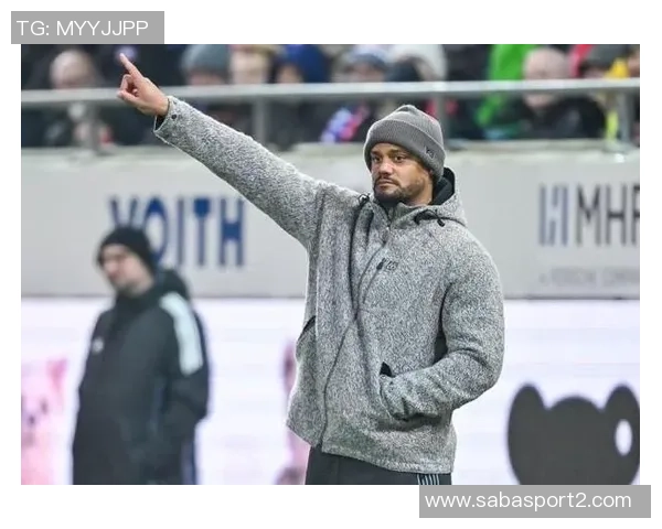 拜仁提前续约孔帕尼以防曼城挖角瓜帅接班人