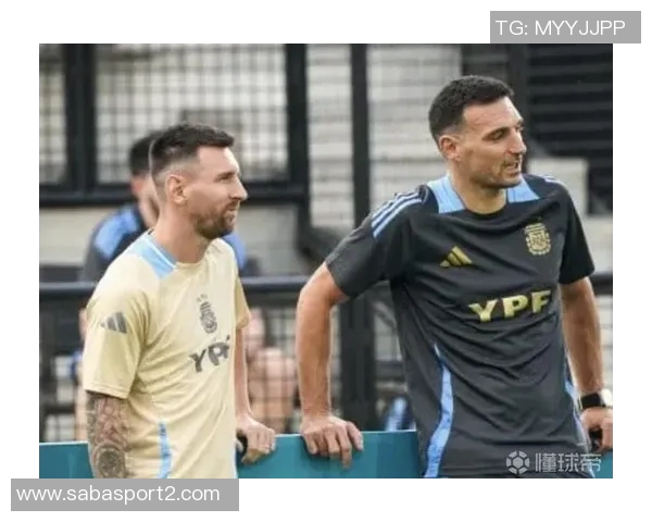 阿根廷队在迈阿密国际基地举行首场训练备战新赛季